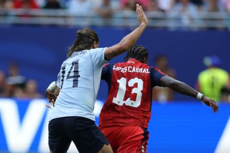 Canobbio foi destaque em momentos importantes do jogo entre Uruguai e Cabo Verde • X / FCF
