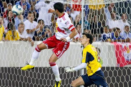 Lance de New York Red Bulls 2 x 4 Cruzeiro, em amistoso em 2010 • Divulgação/MLS