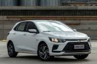 Chevrolet Onix e Onix Plus 2027 chegam com novidades; veja os preços