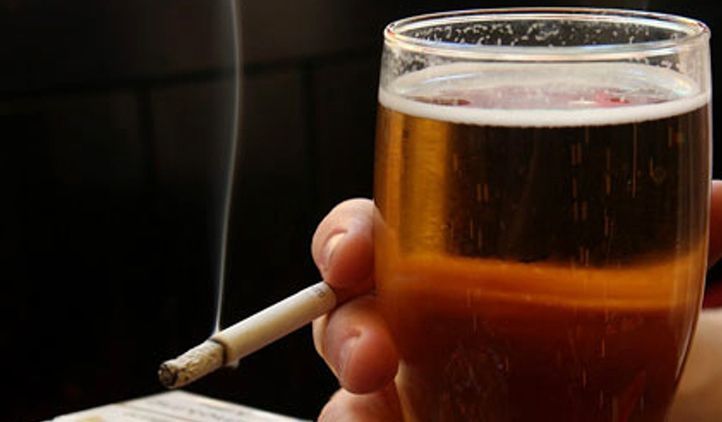 MG aumentou ICMS sobre cerveja e cigarro, mas deu isenção bilionária para empresas do ramo
