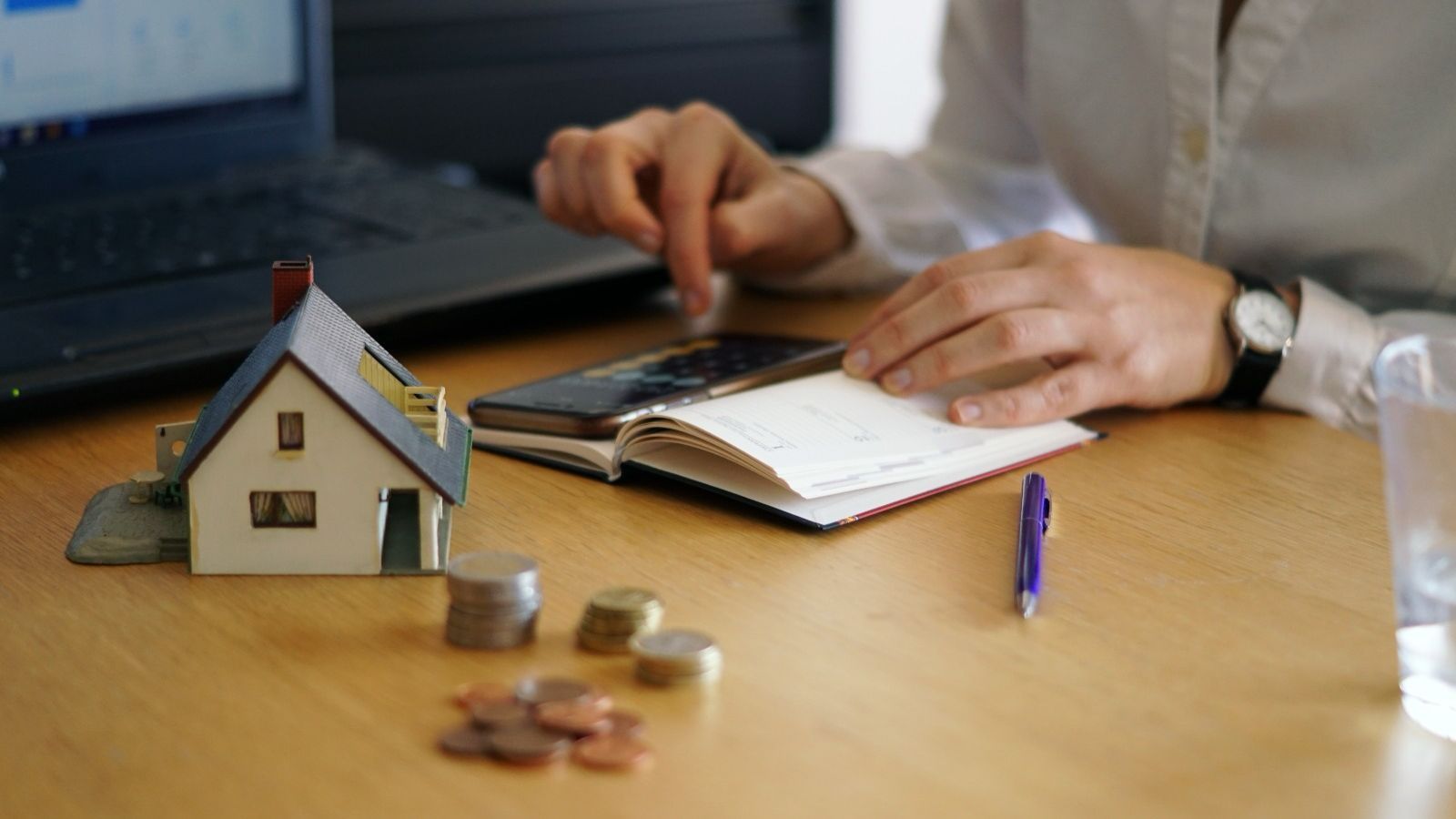 Consórcio imobiliário: como funciona, vantagens e o que avaliar em 2026