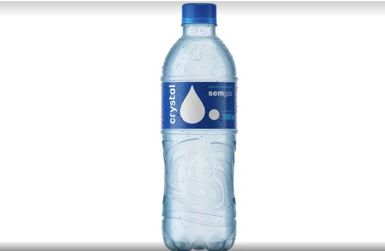 Saiba quais locais receberam garrafas de água da Crystal com bactéria