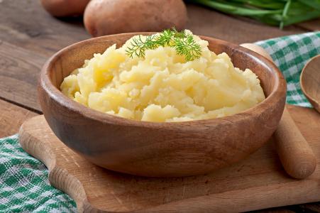 Versátil e nutritiva, a mandioquinha é a estrela de uma receita cremosa que combina praticidade, sabor e benefícios para a saúde