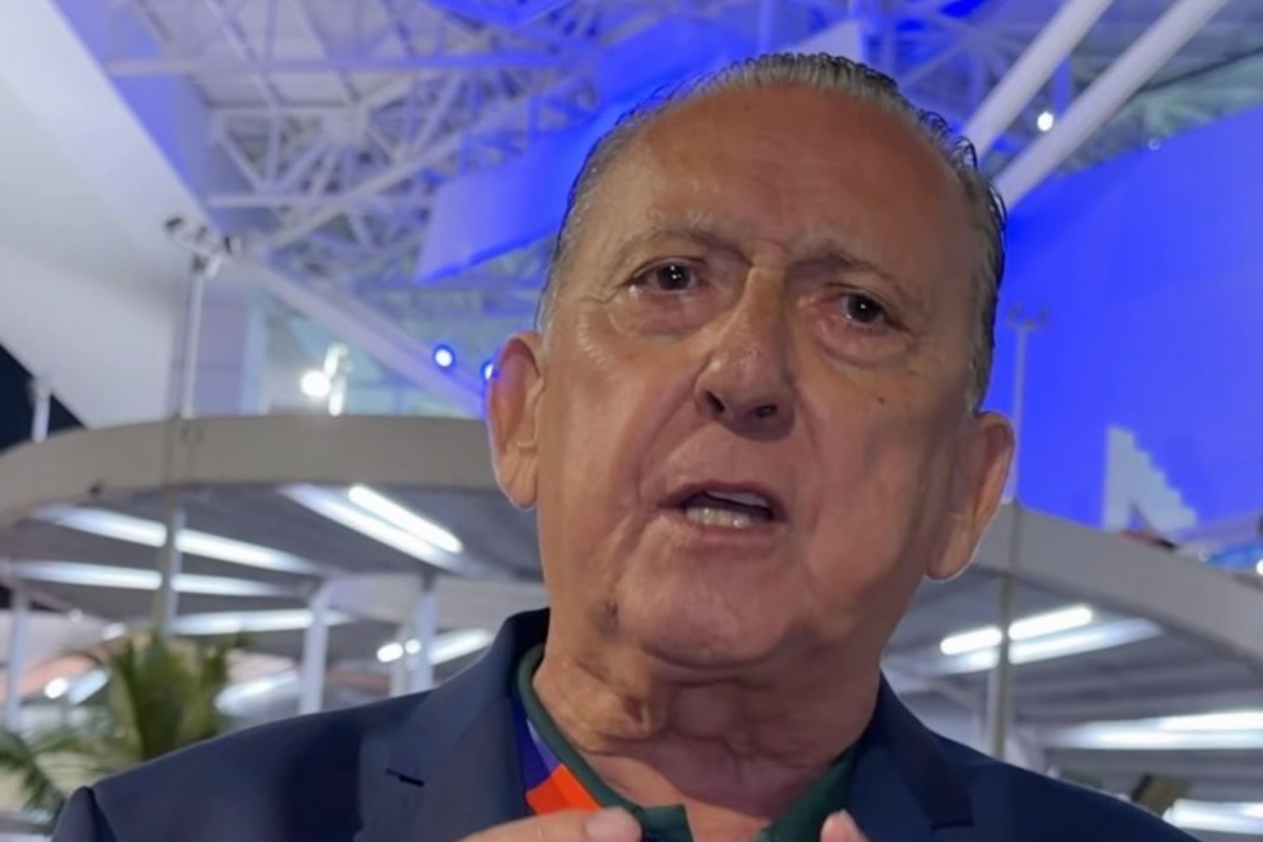 Galvão Bueno relembra histórico, elogia Noruega e Haaland, mas crava: ‘Sou mais Brasil’