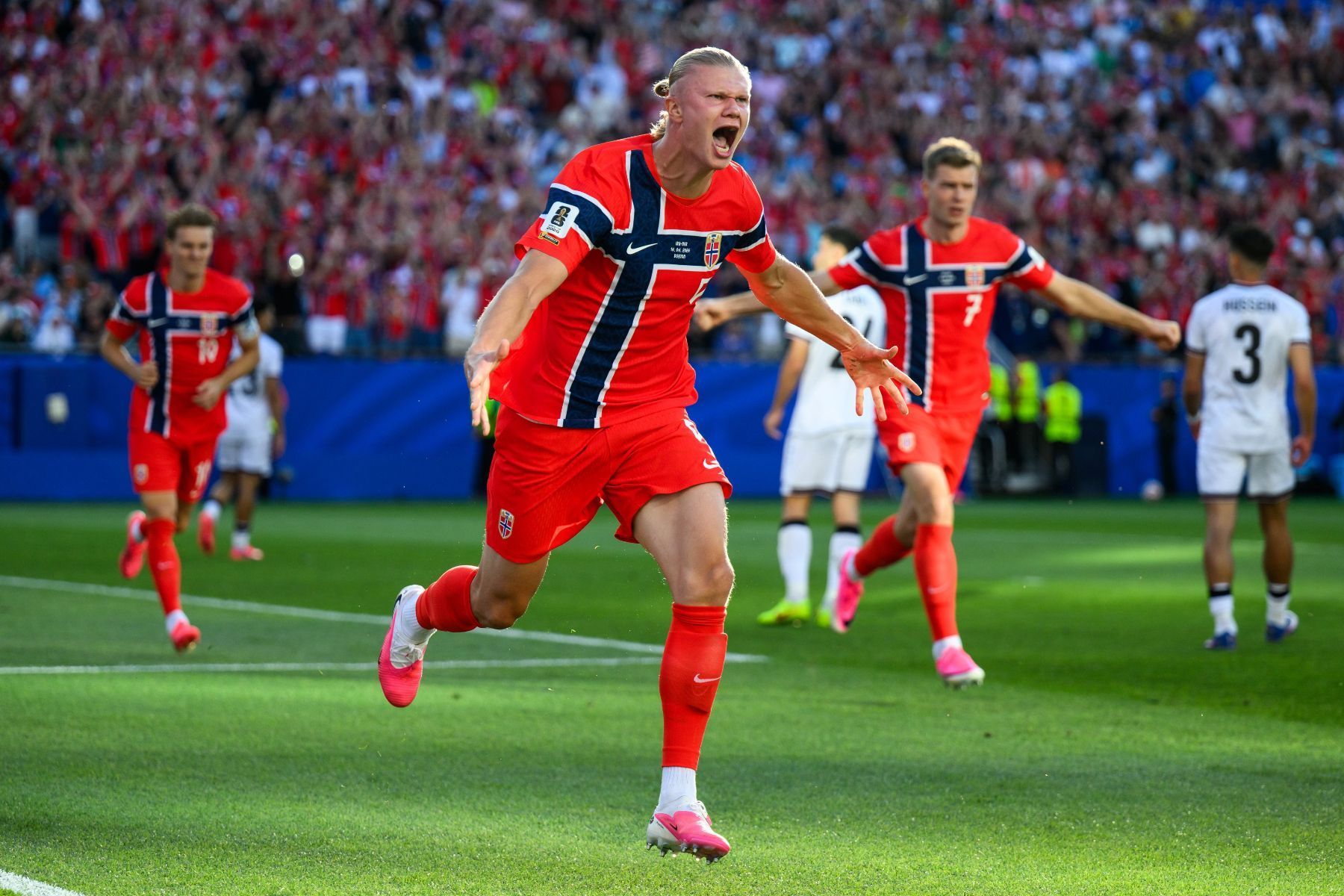 Haaland brilha, Noruega vence o Iraque e lidera o Grupo I da Copa do Mundo