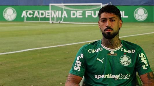 Barboza troou o Botafogo pelo Palmeiras