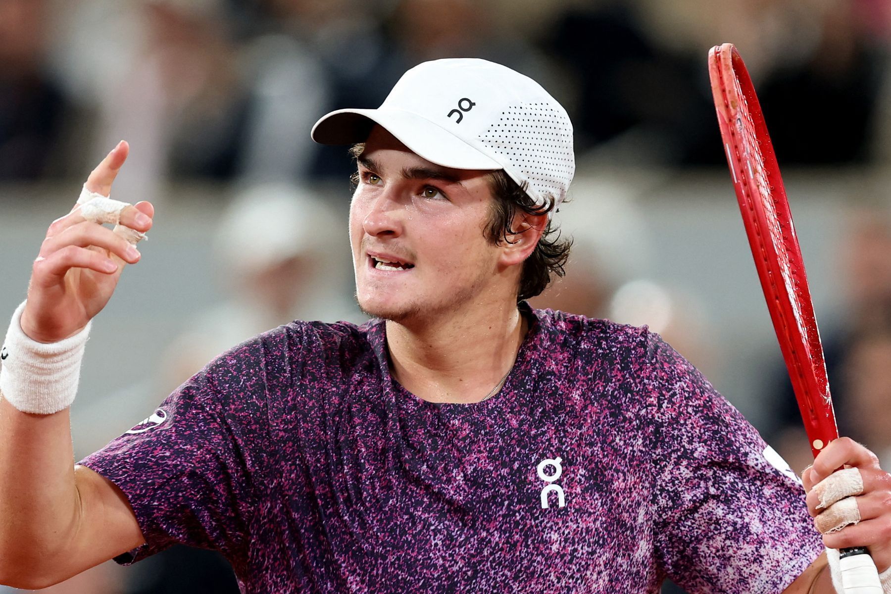 João Fonseca faz balanço de participação em Roland Garros após eliminação