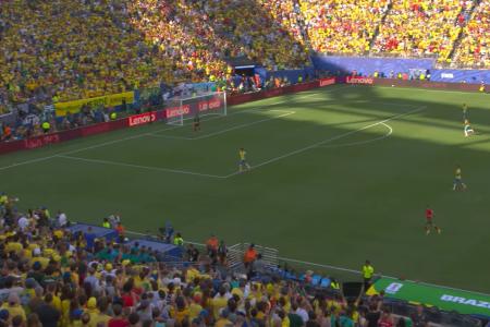 Lance de lateral na saída de bola em Brasil x Marocos, pela Copa do Mundo de 2026
