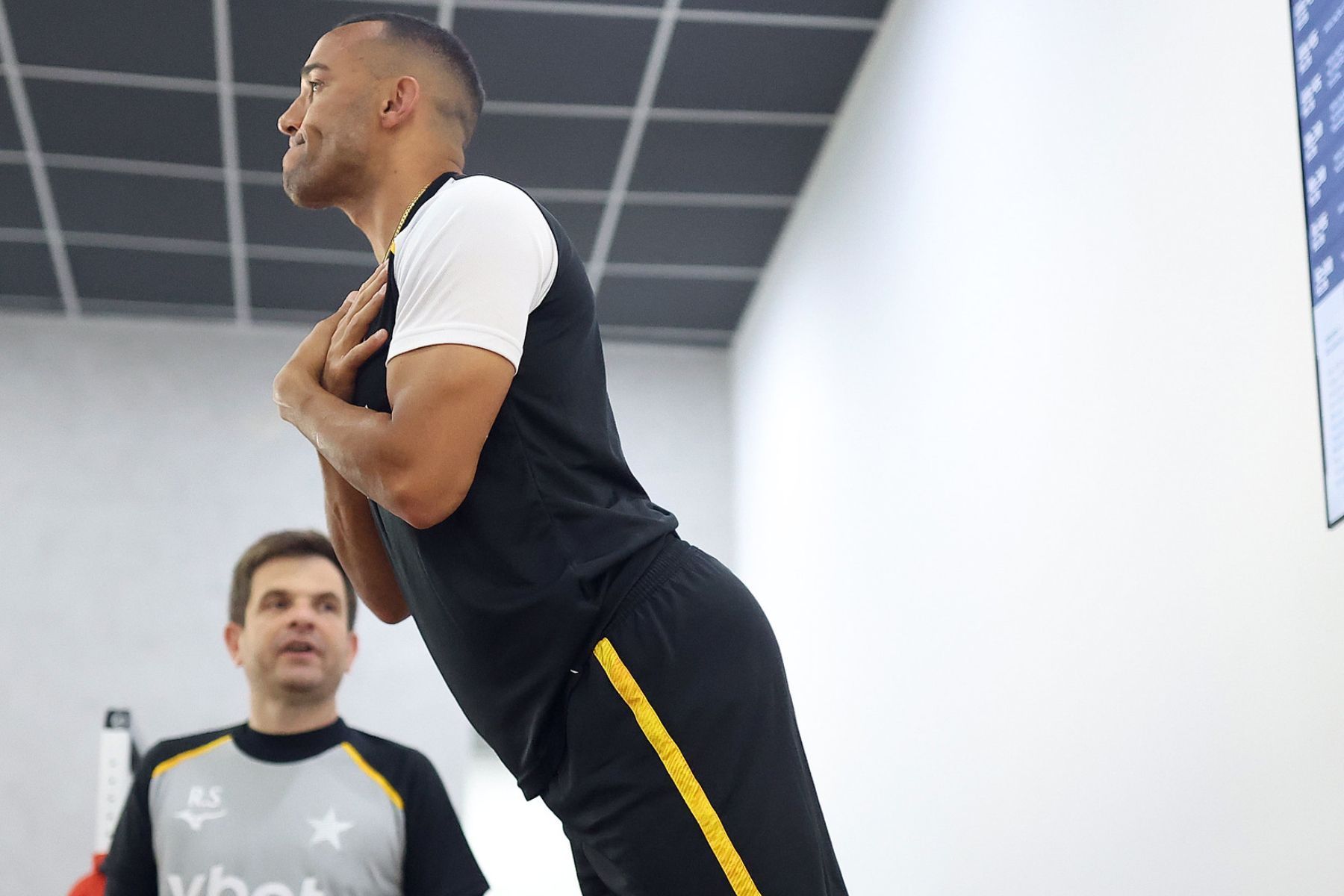 Botafogo se reapresenta de olho em dois objetivos dentro de campo; saiba