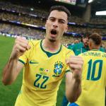 Martinelli responde críticas à convocação e revela o que Ancelotti disse durante intervalo