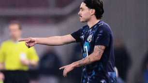 Palmeiras aguarda propostas, e Mauricio tem futuro em aberto no clube