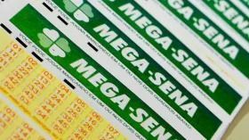 Resultado Mega-Sena 3021: aposta acerta sozinha e fatura R$ 39 milhões