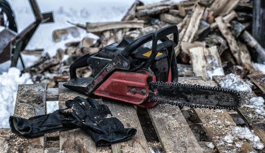 Troca de motosserra por carro termina em morte