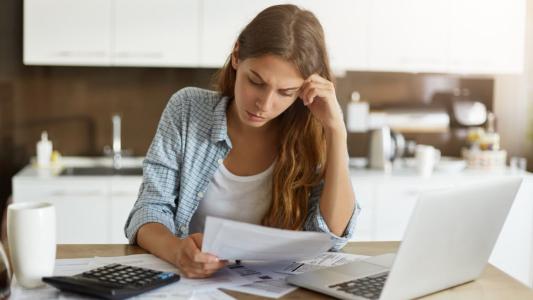 Muitas decisões de consumo são motivadas pela emoção e não pela necessidade, dizem especialistas