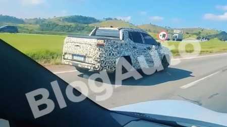picape corolla cross
