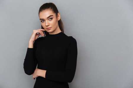 Segundo a psicologia das cores, usar preto com frequência revela importantes traços de personalidade