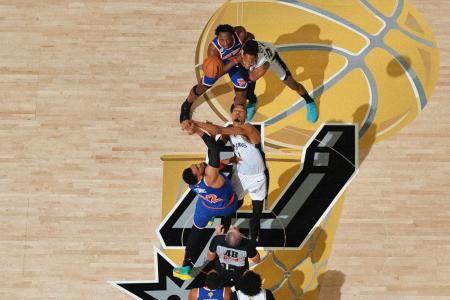 Knicks e Spurs nas finais da NBA 2025/26