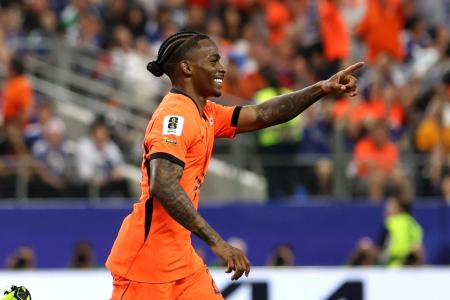 Summerville celebra gol pela Holanda na Copa de 2026