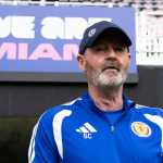 Técnico da Escócia revela relação com o Brasil antes de duelo pela Copa do Mundo