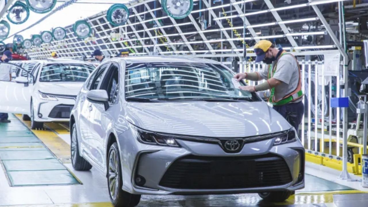 Maior montadora de automóveis do mundo fecha fábrica com 1,5 mil funcionários no Brasil
