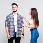Por que algumas pessoas evitam olhar nos olhos ao falar? A psicologia explica