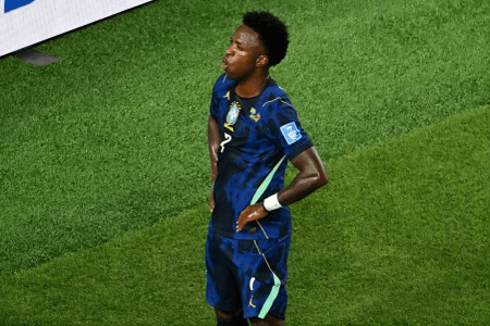 Vini Jr comentou sobre comemoração de gol em partida contra o Haiti