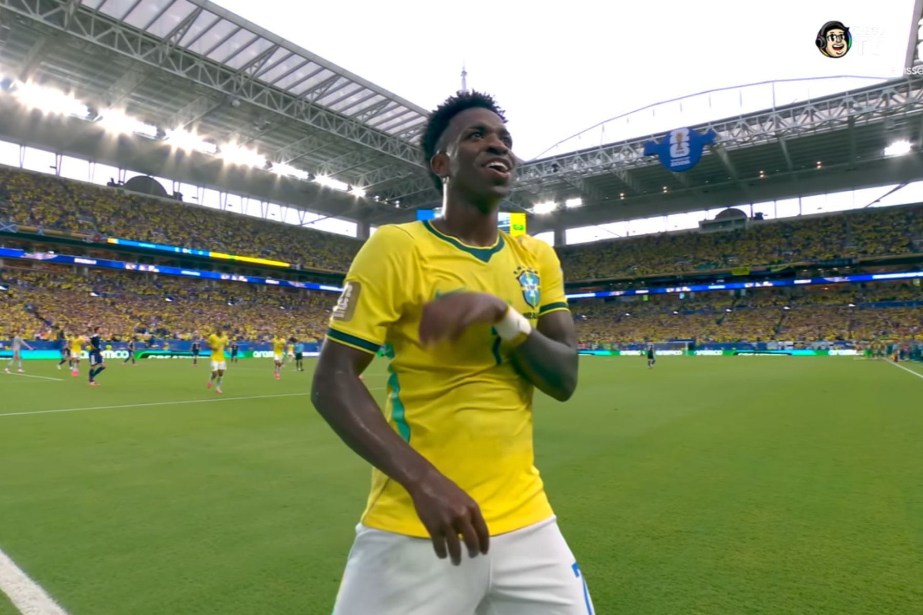Vini Jr. iguala Mbappé e Haaland, e persegue Messi na artilharia da Copa do Mundo