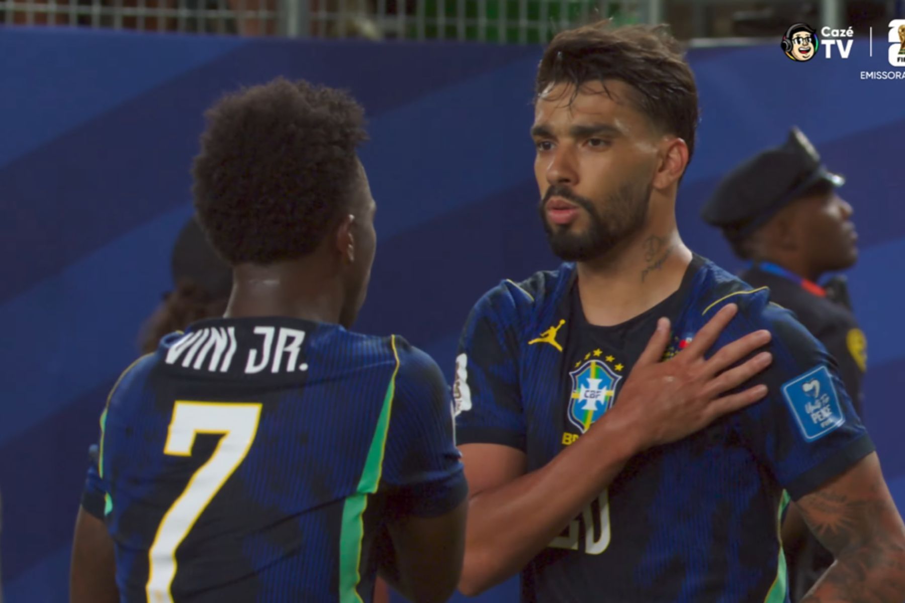Vini Jr. e Paquetá destacam amizade em goleada do Brasil na Copa: ‘Se conhece no olhar’