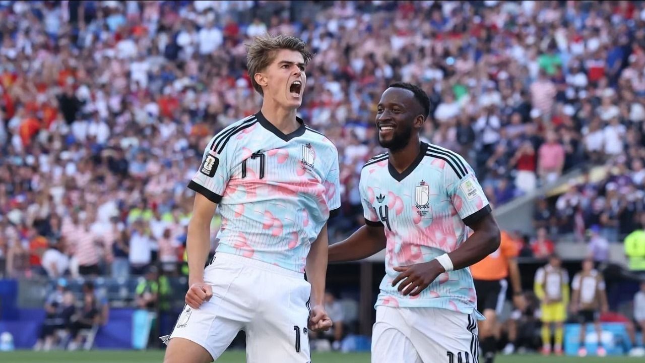 Bélgica domina, goleia Estados Unidos e avança às quartas de final da Copa do Mundo