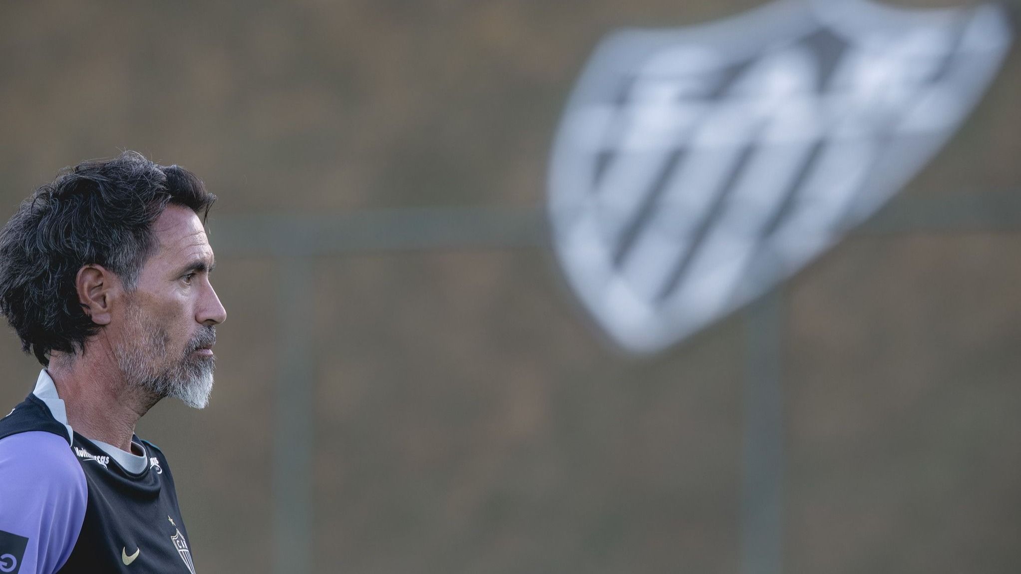 Atlético 'liga motores' e faz primeiro jogo-treino antes de retorno oficial