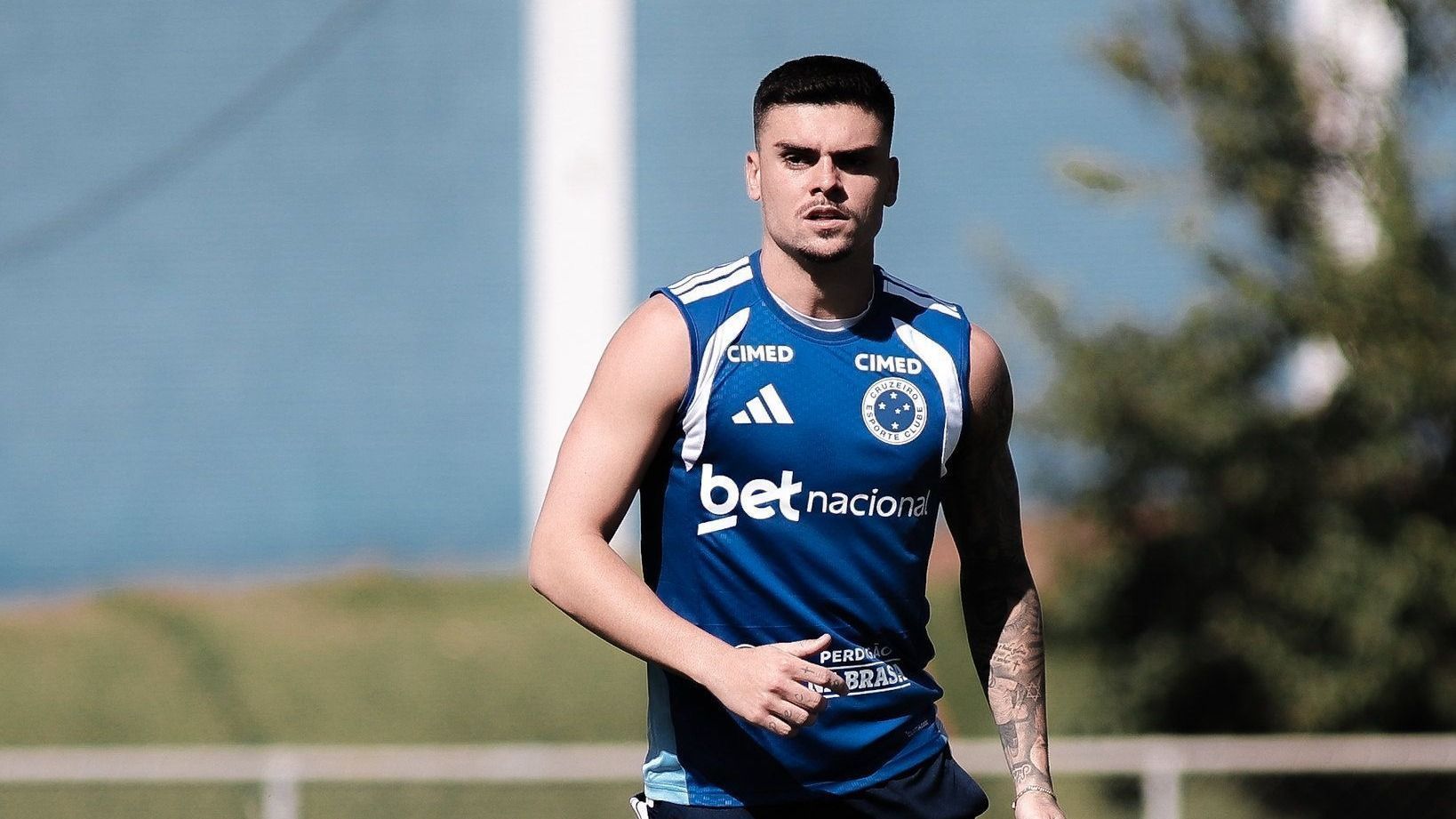 Cruzeiro tem novidade e retornos importantes para amistoso com Grêmio