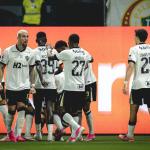 Galo embala como visitante e derruba invencibilidade do Palmeiras no Brasileiro