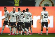 Galo embala como visitante e derruba invencibilidade do Palmeiras no Brasileiro