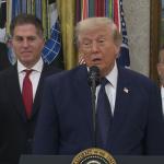 Trump admite ligação para Infantino e critica árbitro: ‘Muito suspeito’