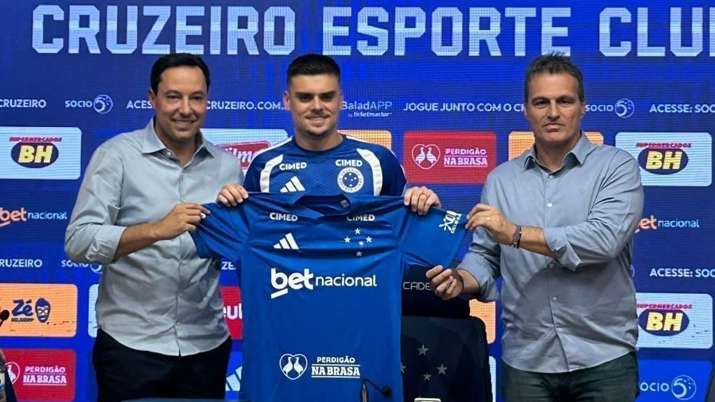 Vai estrear? Gabriel Pec responde sobre chance de jogar amistoso contra o Grêmio