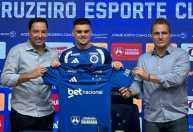 Vai estrear? Gabriel Pec responde sobre chance de jogar amistoso contra o Grêmio
