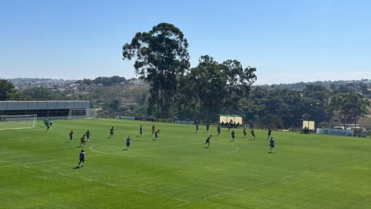 Treino aberto do América no CT Lanna Drumond