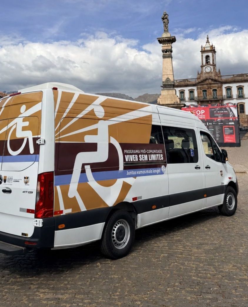 Ouro Preto passa a oferecer transporte adaptado para pessoas que usam de cadeira de rodas