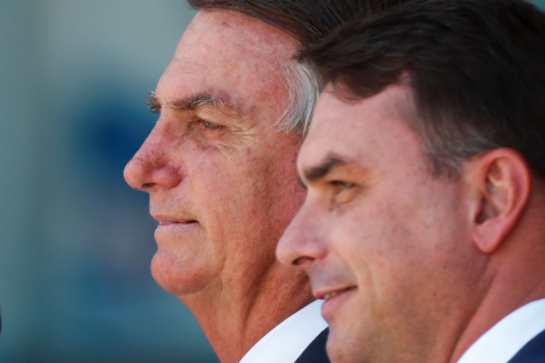 Bolsonaro tem até esta quarta para explicar ao STF carta divulgada por Flávio