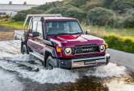 Toyota relança SUV de 1984 atualizado com o motor da Hilux