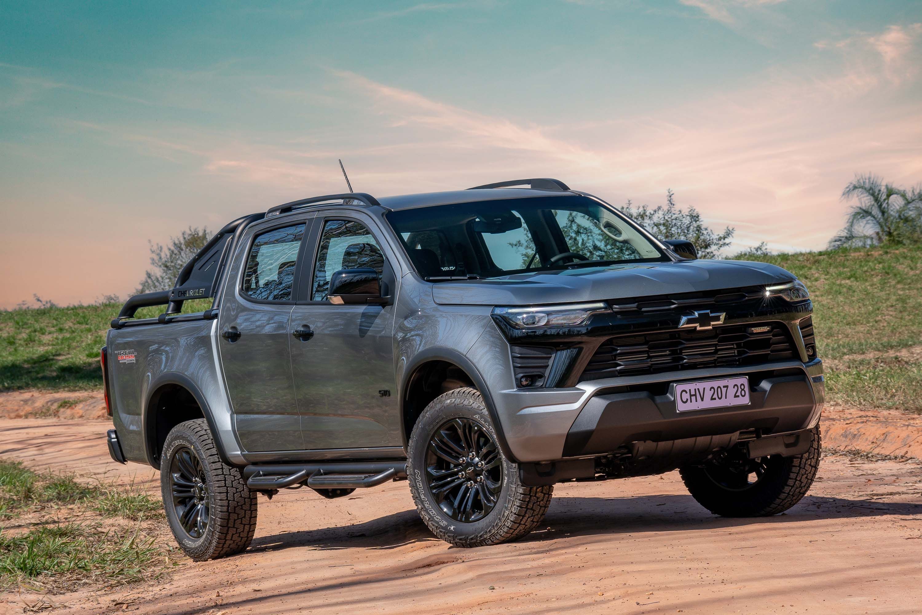 Chevrolet S10 e Trailblazer ganham versões especiais; veja preços e detalhes