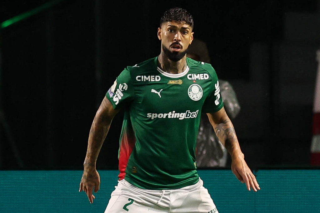Barboza não esconde emoção após estreia no Palmeiras: 'Vai ficar marcado'