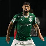 Barboza não esconde emoção após estreia no Palmeiras: 'Vai ficar marcado'