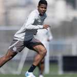 Corinthians alinha acordo com Al-Nassr por contratação de Wesley