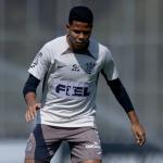 Corinthians tem trunfo para acertar a chegada de Wesley, e Cruzeiro se afasta