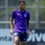 Corinthians acerta saída de volante da base para o Camboriú; saiba detalhes
