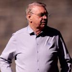 Corinthians tenta renegociar acordo com a Caixa por alívio financeiro