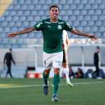 Palmeiras faz golaço do meio-campo, bate Corinthians e avança no Brasileiro Sub-20