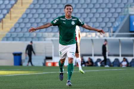Felipe Teresa, atacante do Palmeiras