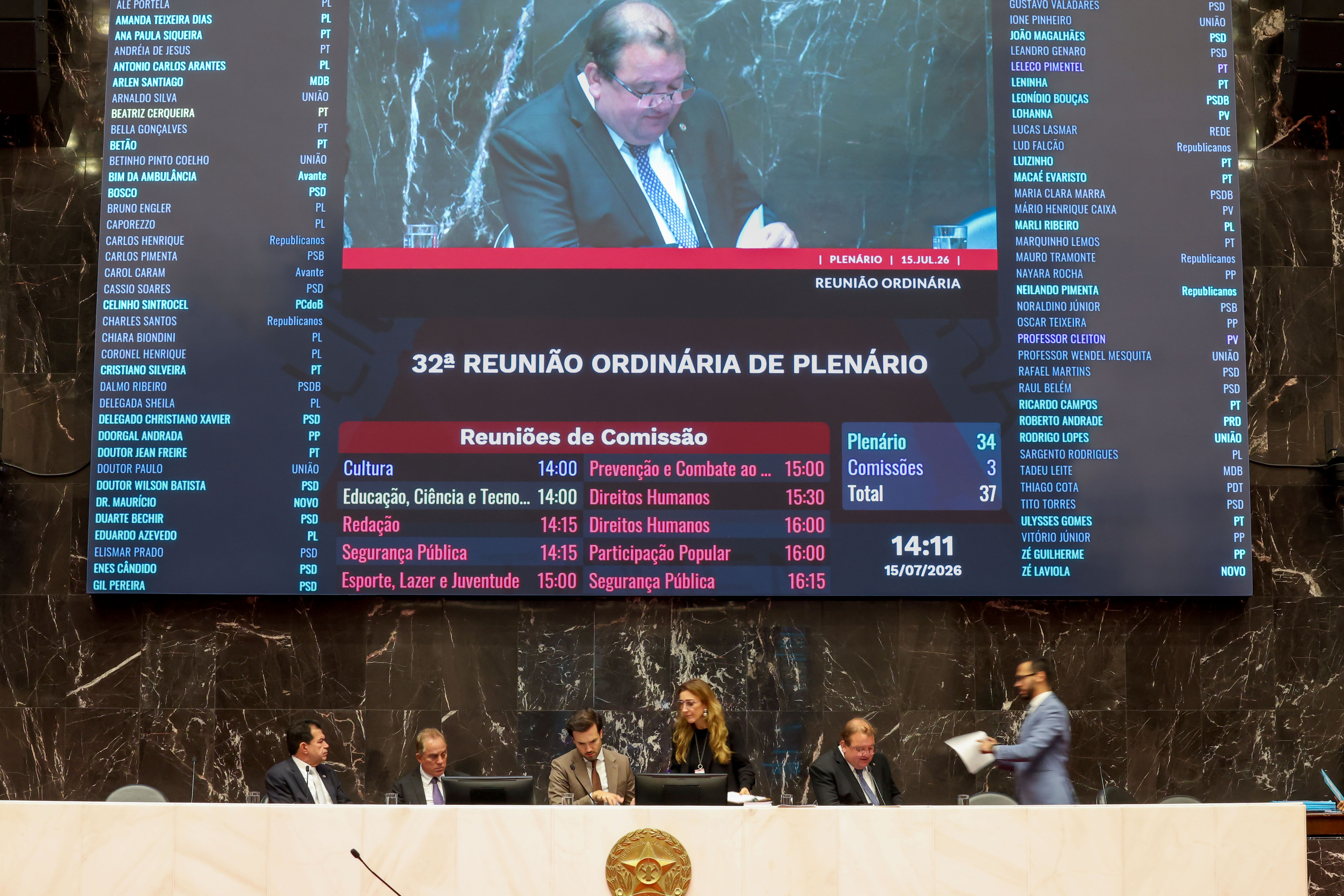 Assembleia aprova teto de R$ 500 mil para cachês artísticos em cidades de Minas Gerais